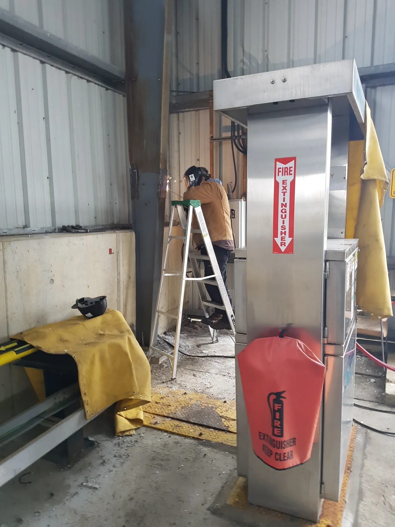 Ontario structural steel installation support for commercial construction